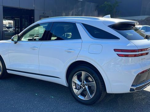 Used 2026 Genesis GV70 2.5T image 11