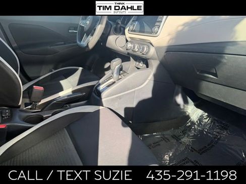 Used 2021 Nissan Versa SV FWD image 13