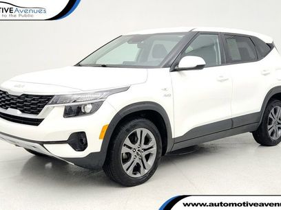 Used 2023 Kia Seltos LX