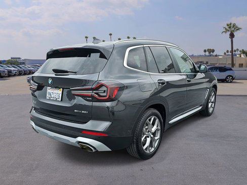 Used 2024 BMW X3 sDrive30i w/ Premium Package w/ZPA image 5