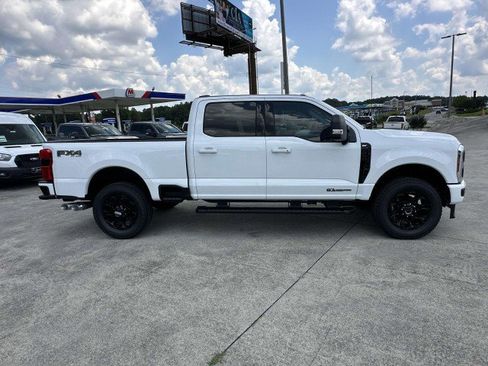 New 2025 Ford F250 XLT w/ Black Appearance Package image 8