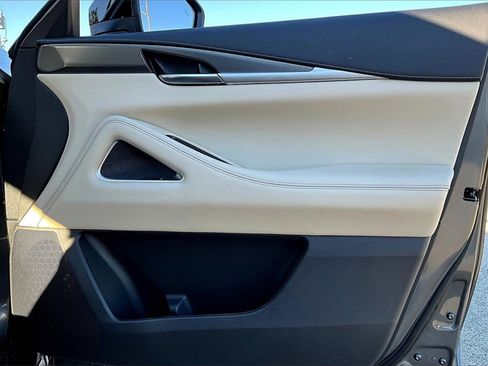 Certified 2025 INFINITI QX60 Luxe image 26