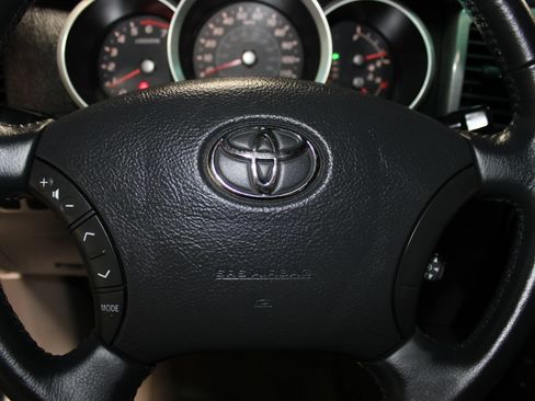 Used 2008 Toyota 4Runner Sport RWD image 18