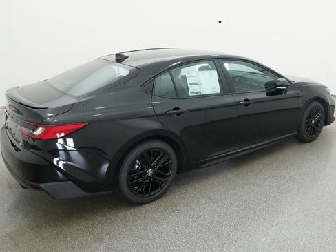 New 2026 Toyota Camry SE FWD image 42