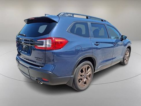 Used 2025 Subaru Ascent Bronze Edition AWD/4WD image 11