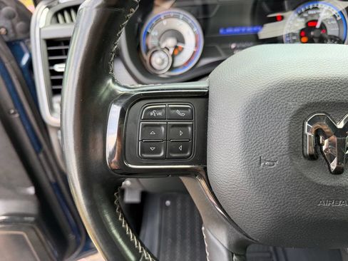 Used 2022 RAM 3500 Limited AWD/4WD image 17