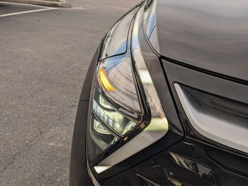 Certified 2023 Kia Sportage SX image 8