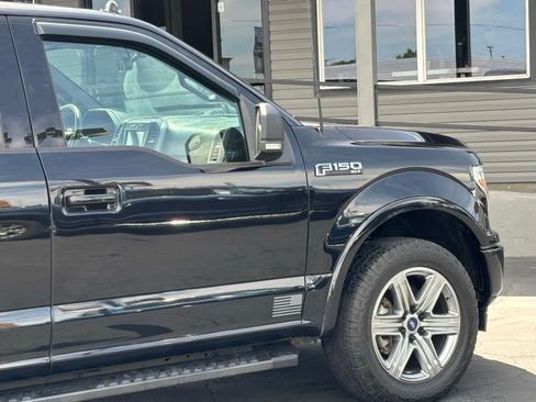 Used 2018 Ford F150 XLT w/ Equipment Group 302A Luxury AWD/4WD image 4