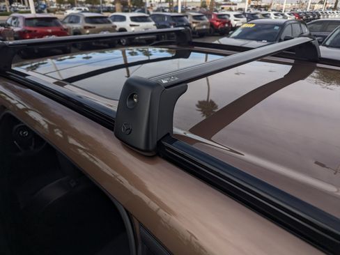 Certified 2025 MAZDA CX-70 Plug-In Hybrid w/ Premium Pkg image 7