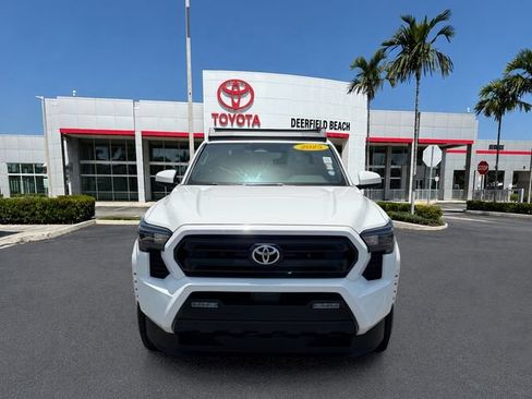 Used 2025 Toyota Tacoma SR5 RWD image 2