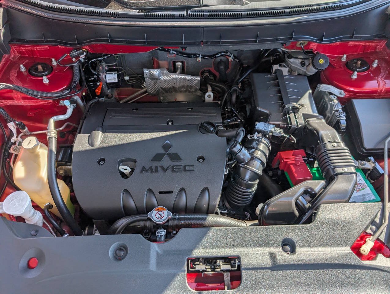 Used 2013 Mitsubishi Outlander Sport LE AWD/4WD image 9