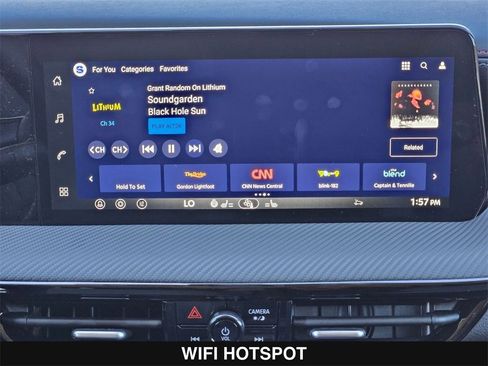 New 2026 Nissan Kicks SR image 20