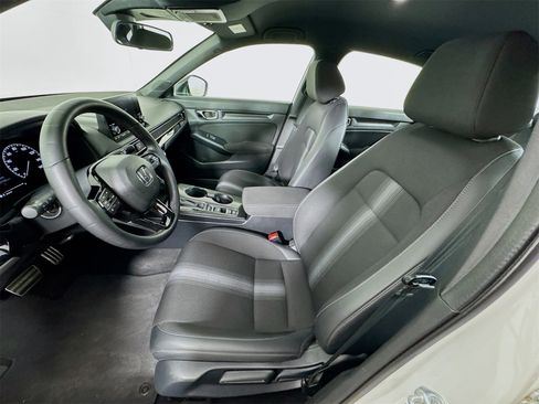 Used 2024 Honda Civic Sport image 17