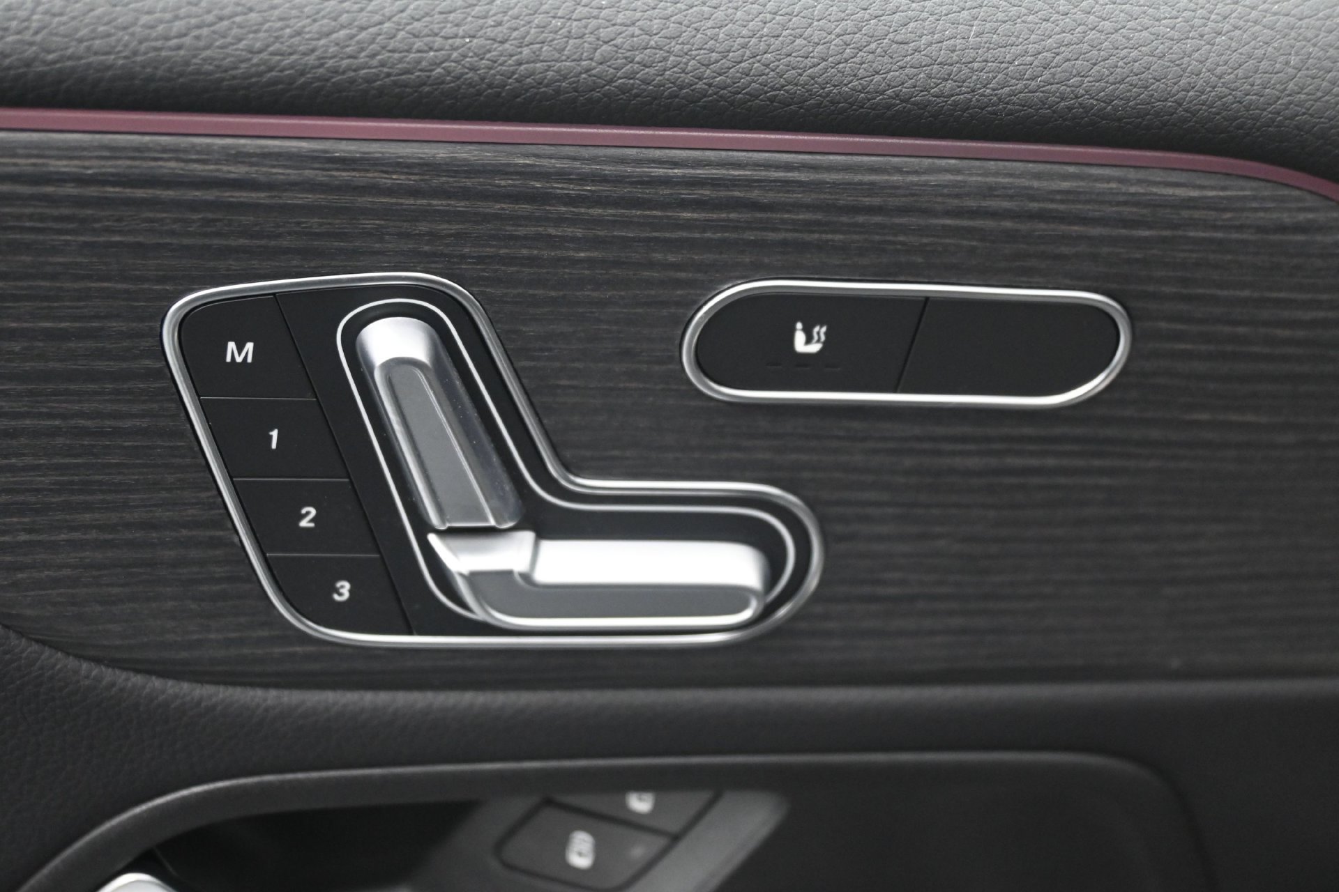 Used 2023 Mercedes-Benz GLB 250 4MATIC image 20