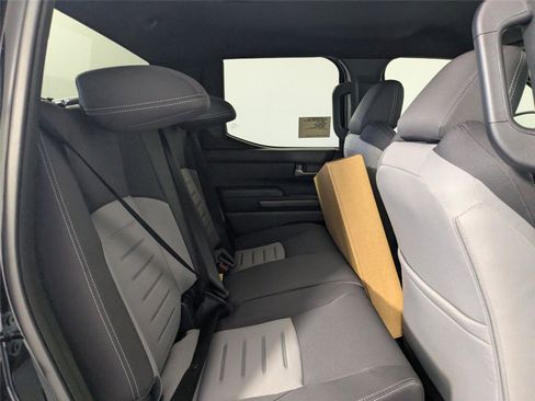 New 2025 Toyota Tacoma TRD Off-Road image 3