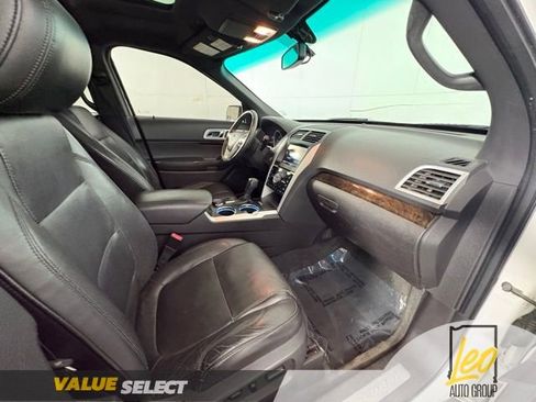 Used 2011 Ford Explorer Limited w/ 302A Rapid Spec Order Code AWD/4WD image 8