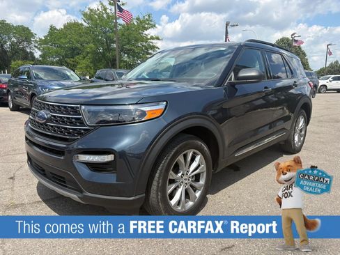 Used 2023 Ford Explorer XLT w/ Equipment Group 202A AWD/4WD image 1