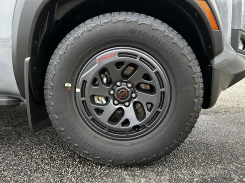 New 2026 Nissan Frontier Pro-X w/ Tow Package RWD image 12