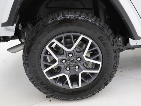 Used 2024 Jeep Wrangler Sahara w/ Technology Group image 12