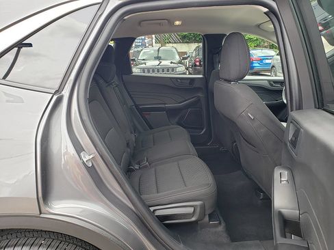 Used 2023 Ford Escape Active AWD/4WD image 17