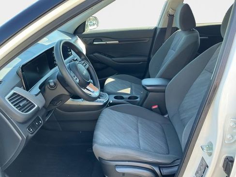 Used 2024 Kia Seltos LX image 10