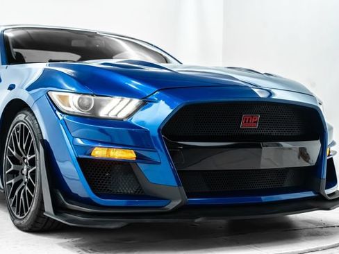 Used 2017 Ford Mustang GT w/ GT Performance Package RWD image 8