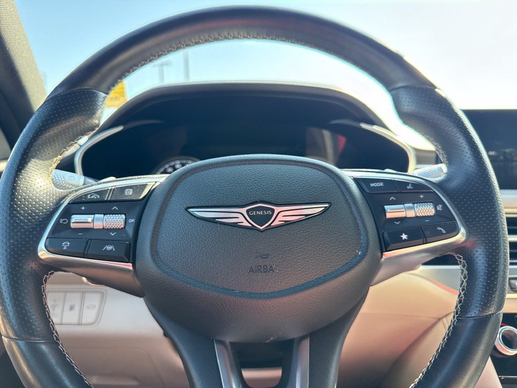 Used 2025 Genesis G70 2.5T AWD/4WD image 19