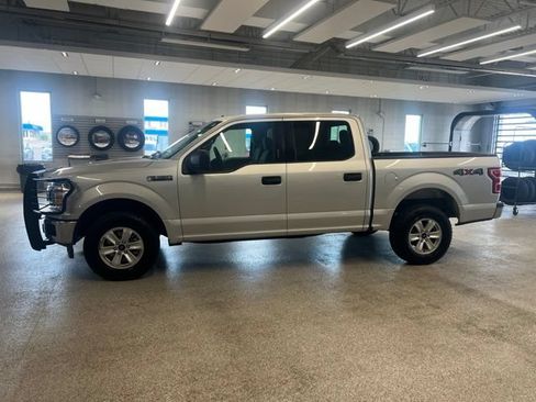 Used 2019 Ford F150 XLT AWD/4WD image 9