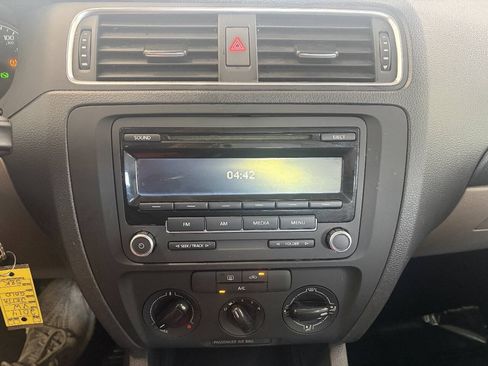 Used 2014 Volkswagen Jetta S FWD image 14