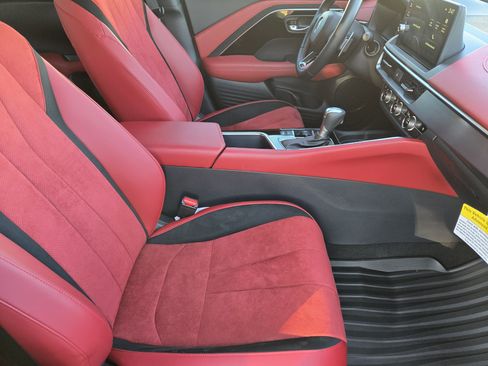 Certified 2025 Acura ADX A-Spec image 20