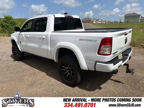 Used 2022 RAM 1500 Big Horn AWD/4WD image 7