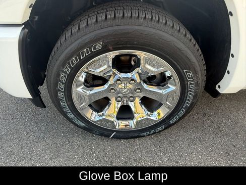 Used 2025 RAM 1500 Big Horn AWD/4WD image 30