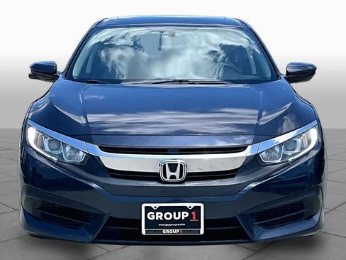 Used 2018 Honda Civic EX image 4