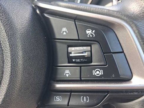 Used 2023 Subaru Forester Premium AWD/4WD image 37