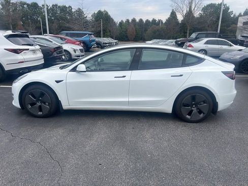 Used 2023 Tesla Model 3 Standard Range image 5