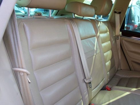 Used 2006 Volkswagen Touareg V8 image 22