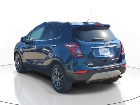 Used 2019 Buick Encore Sport Touring FWD image 3
