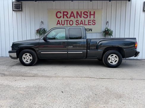 Used 2004 Chevrolet Silverado 1500 LS w/ Light Duty Power Package RWD image 6