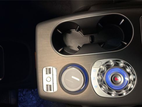 New 2026 Genesis GV60 RWD image 19