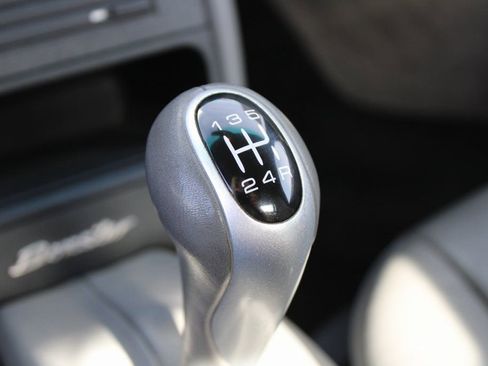 Used 2003 Porsche Boxster image 22