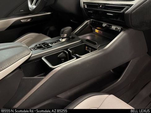 Certified 2025 Lexus TX 500h AWD w/ Technology Package image 32