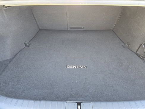 Used 2024 Genesis G70 3.3T Advanced w/ Sport Prestige Package image 33