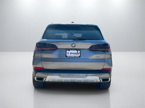 Used 2024 BMW X5 xDrive50e w/ Premium Package image 6