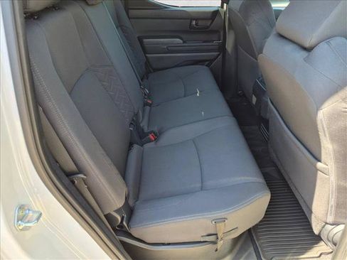 Used 2025 Toyota Tacoma SR AWD/4WD image 21