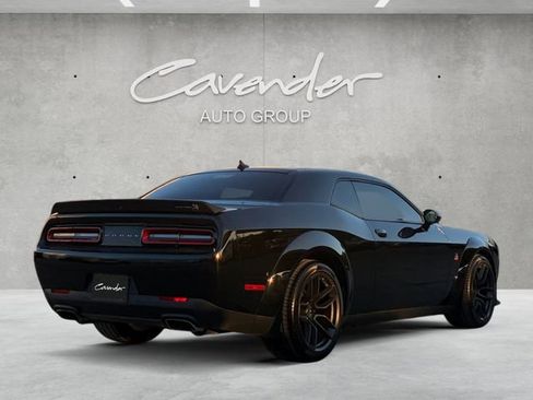 Used 2022 Dodge Challenger R/T Scat Pack RWD image 16