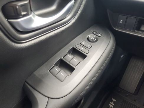 New 2026 Honda HR-V LX image 27