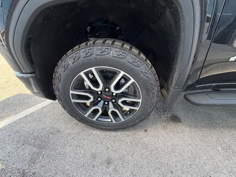New 2026 GMC Sierra 1500 AT4 AWD/4WD image 10