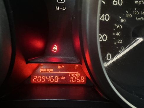 Used 2013 MAZDA MAZDA5 Touring image 16