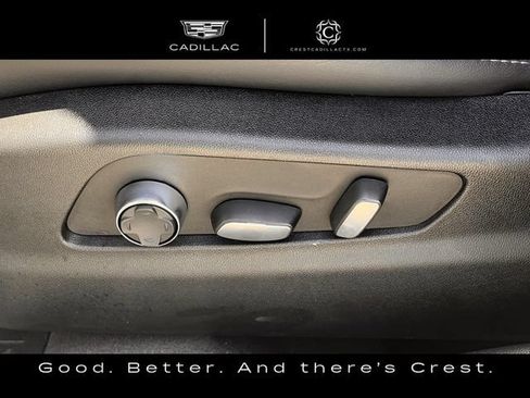 Certified 2025 Cadillac XT4 Premium Luxury w/ LPO, Floor Liner Package FWD image 24
