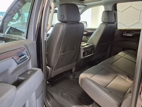 Used 2026 GMC Sierra 1500 SLT w/ SLT Premium Plus Package AWD/4WD image 20